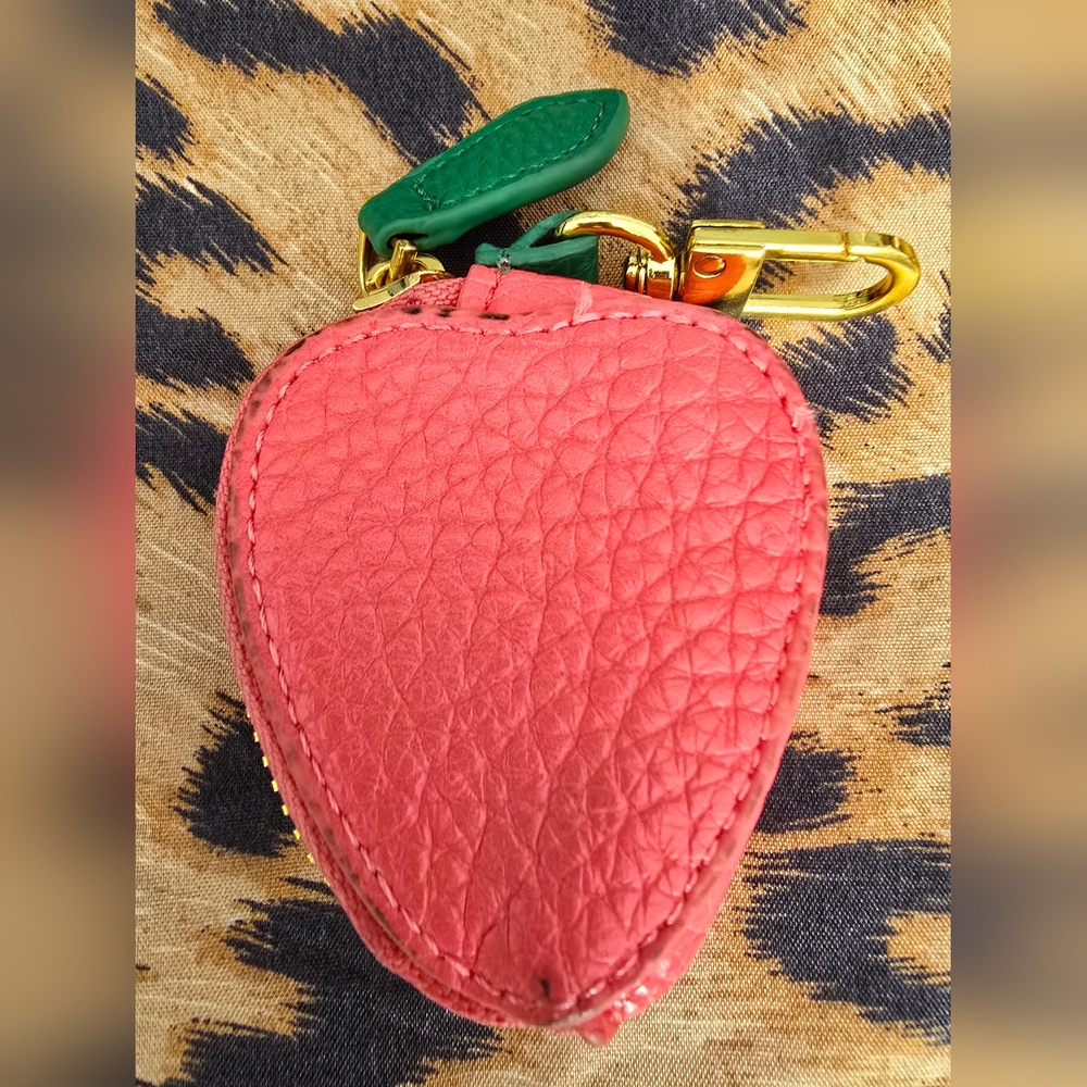 Strawberry-Shaped Pink and Green Coin/ Airtag Pouch - Picture 6 of 8